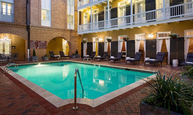 Chateau LeMoyne French Quarter A Holiday Inn Hotel