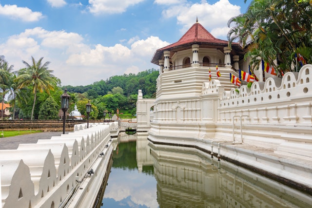 Kandy-2