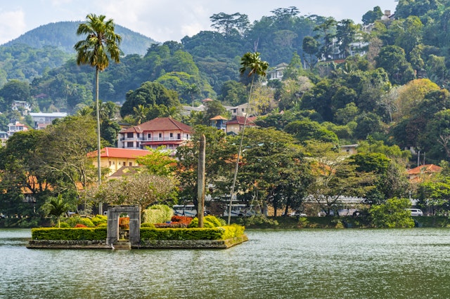 Kandy-4