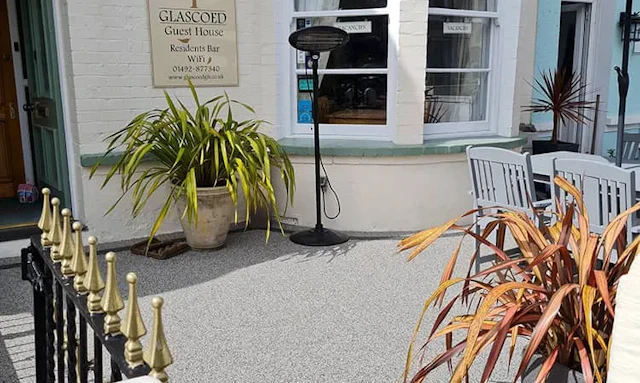 Glascoed Guest House