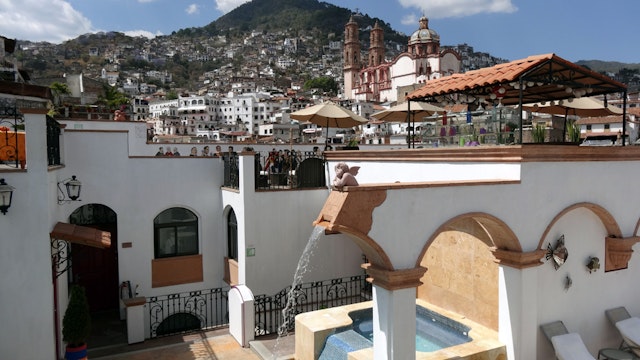 Pueblo Lindo