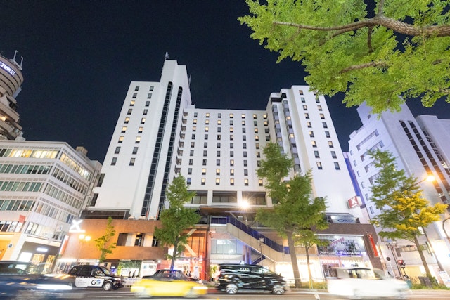 Cross Hotel Osaka