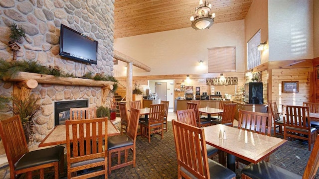 Best Western Plus Kelly Inn & Suites