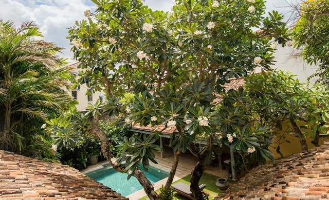 Taru Villas Rampart Street