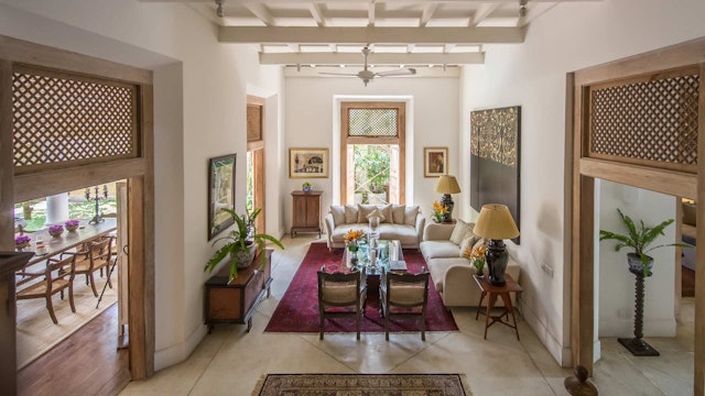 Taru Villas Rampart Street