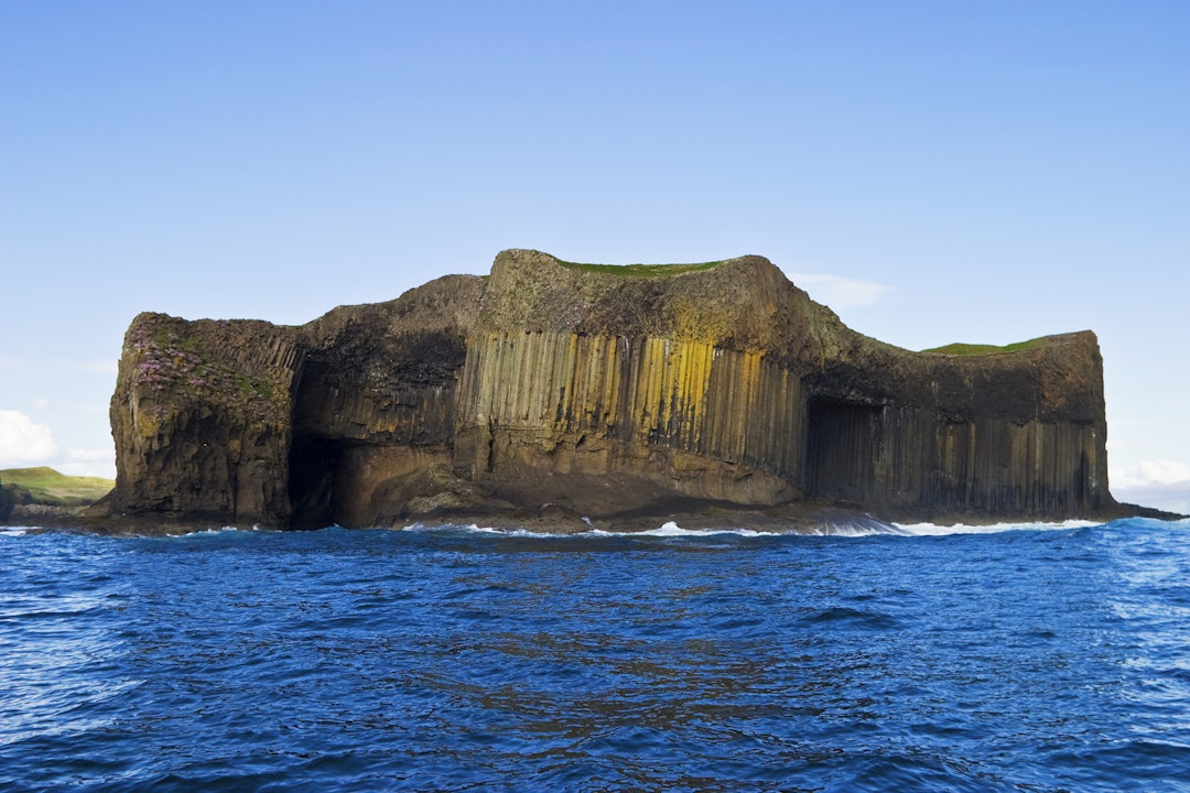 Scotland Distillery Road Trip: Whisky, Castles & Culinary Highlights