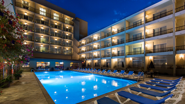 Coast Capri Hotel