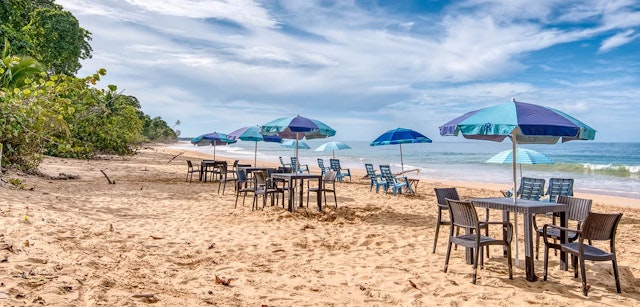 Oasis at Bluff Beach & The View Restaurant