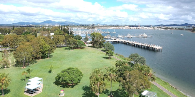 Gladstone-0