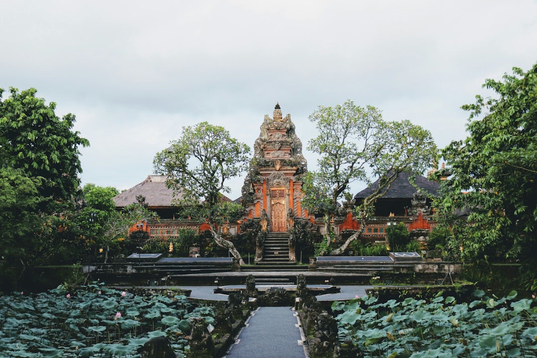2 Wochen Bali: Tempel, Tropen, Inselzauber 