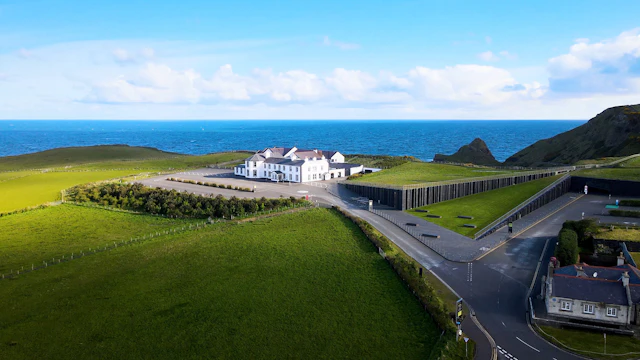 The Causeway Hotel 