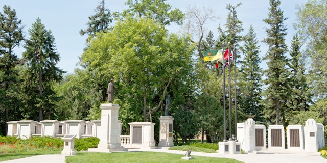 Regina-1