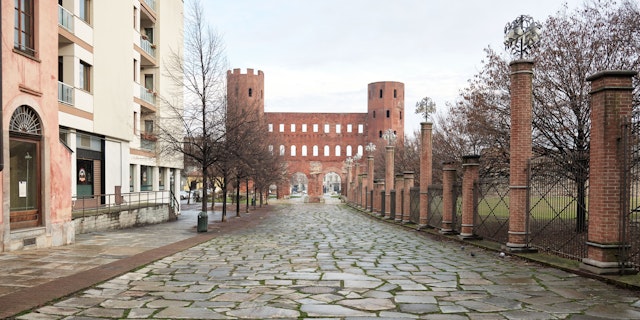 Turin-8