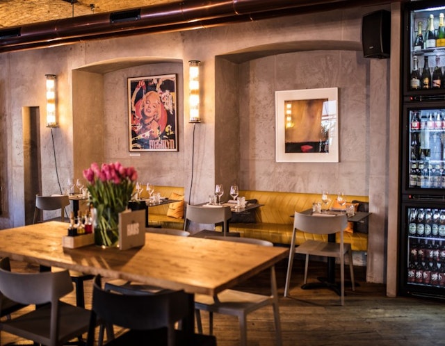 Vander Urbani Resort