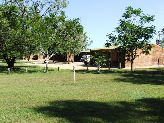 Territory Manor Motel and Caravan Park
