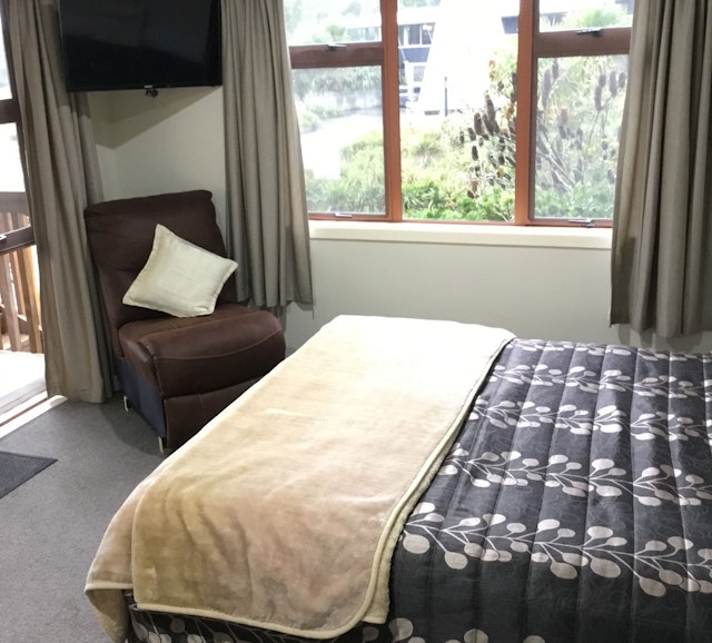 Waitomo Caves Guest Lodge