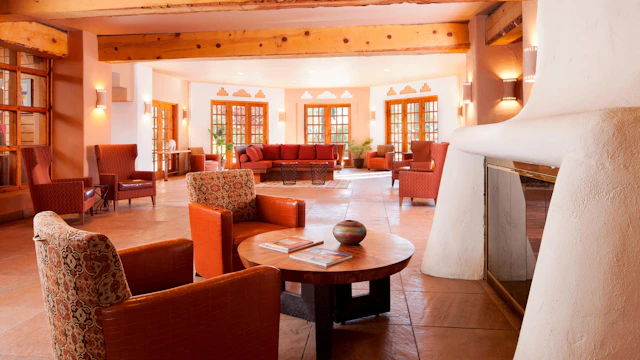 Courtyard Page at Lake Powell