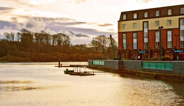 Waterford Marina Hotel