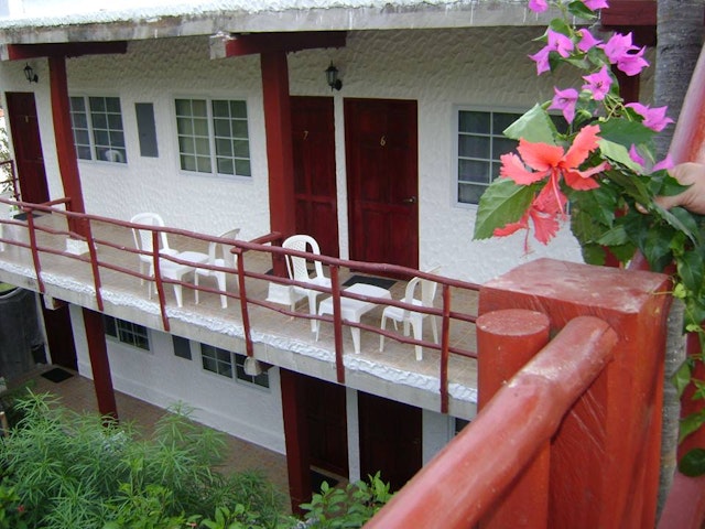 Gerald's Hotel & Restaurant 