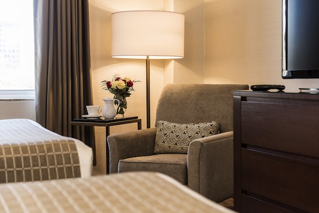 Lord Elgin Hotel