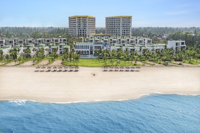 Wyndham Hoi An Royal Beachfront Resort