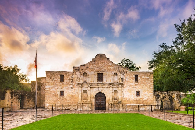 San Antonio-1