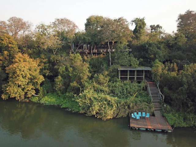 Riverdance Lodge