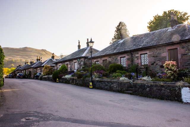 Luss-0