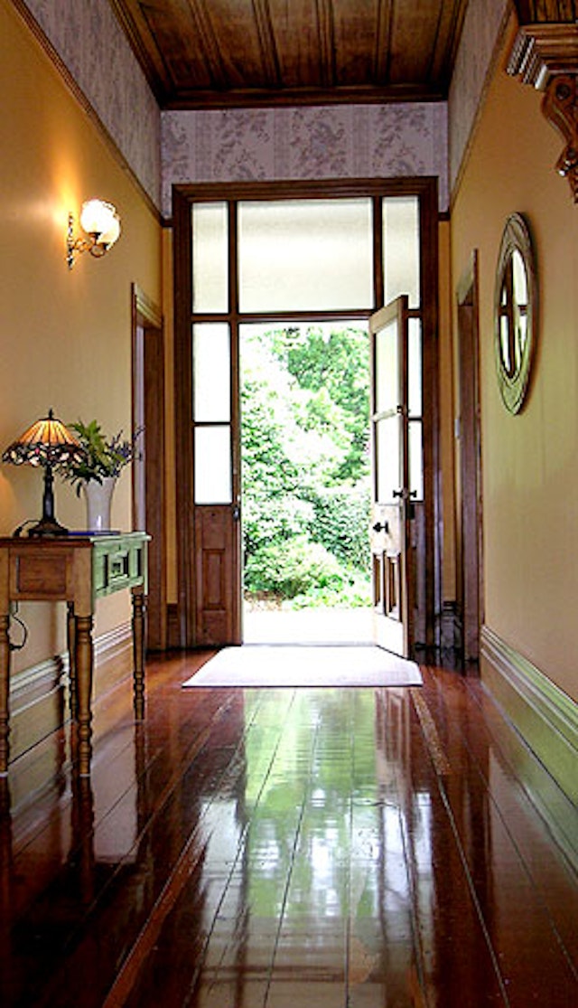 Robertson House