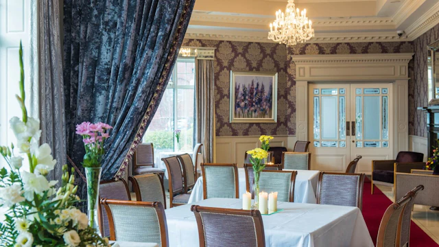 Dromhall Hotel