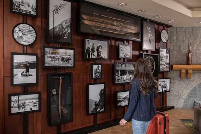 Crystal Lodge & Suites Whistler Hotel