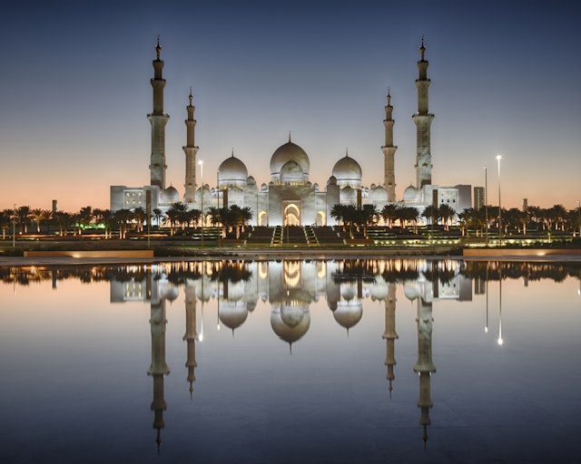 Kombireise Abu Dhabi und Dubai: Wüste, Städte & Meer