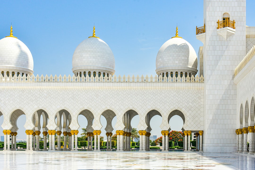 Magischer Abu Dhabi Kurztrip