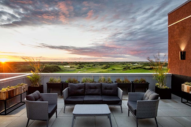 Dakota Dunes Resort