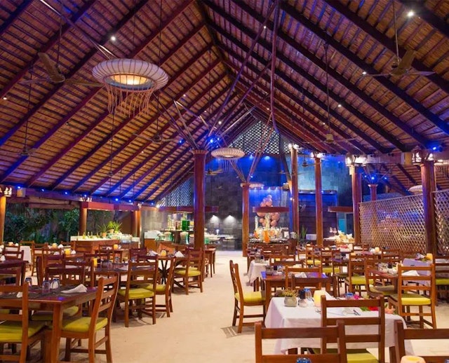 Kuredu Island Resort & Spa