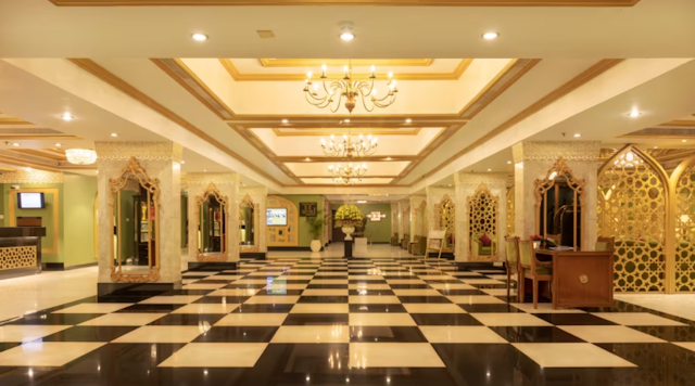 Hotel Clarks Shiraz
