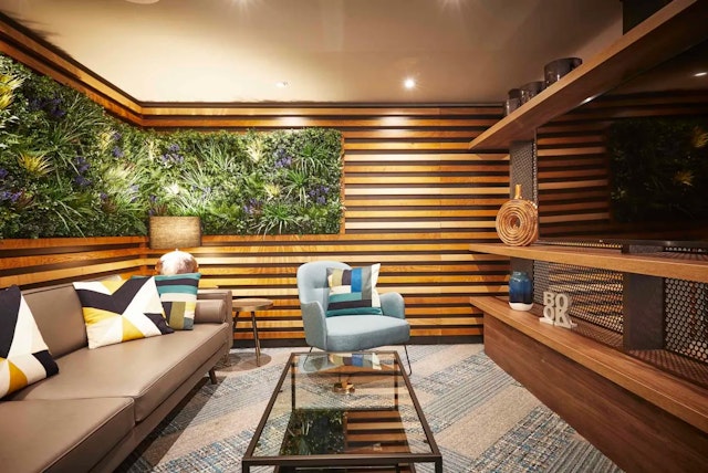 Roomzzz Aparthotel York