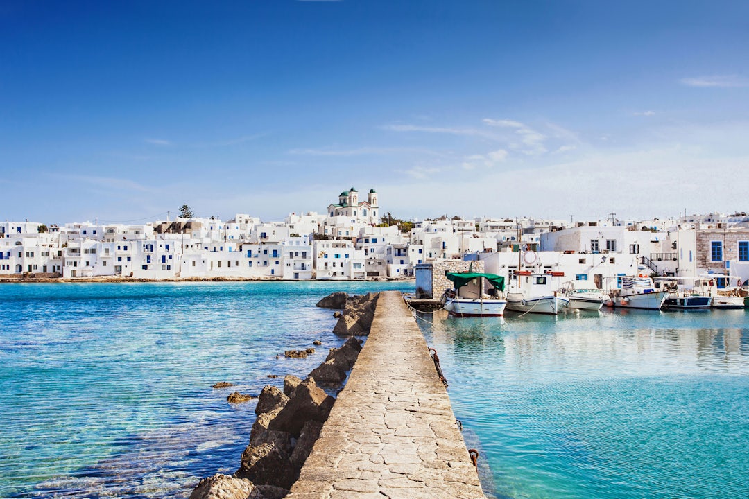 Greece Itinerary 3 Weeks: From Athens to the Aegean Islands
