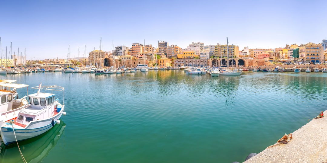 Athens, Santorini & Crete Itinerary: 2-Week Island Hopping Itinerary