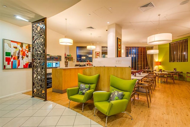 Mantra Collins Hotel