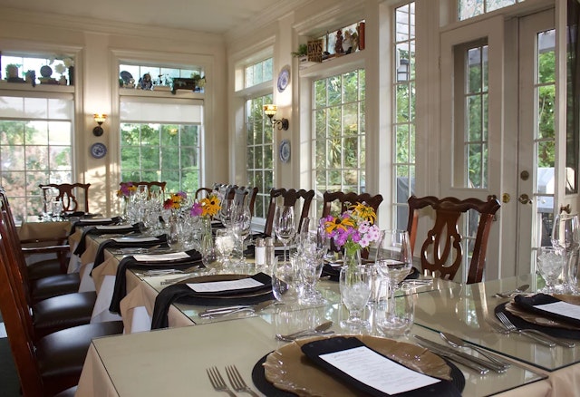 Tattingstone Inn