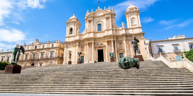 Noto-1