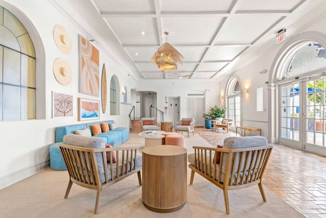 Blue Moon Hotel, Autograph Collection