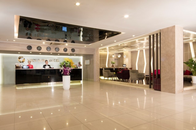Vien Dong Hotel