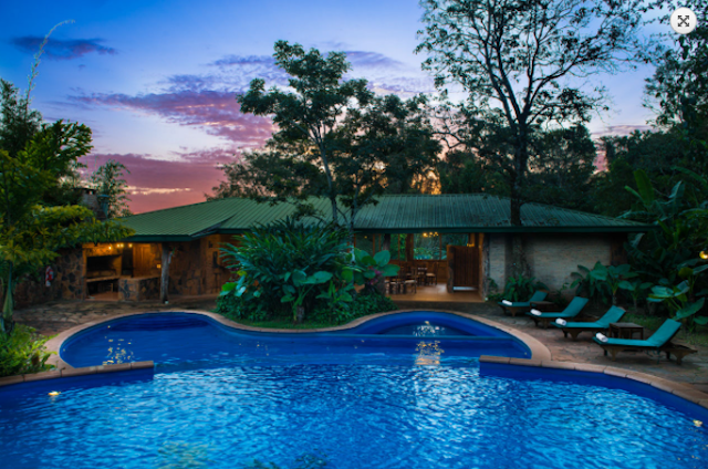 La Aldea De La Selva Lodge