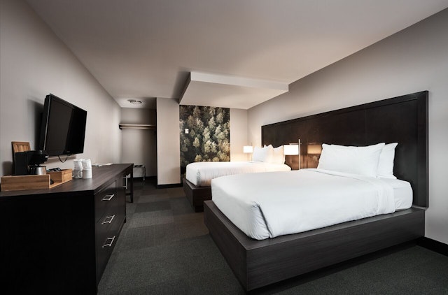 Tofino Resort + Marina