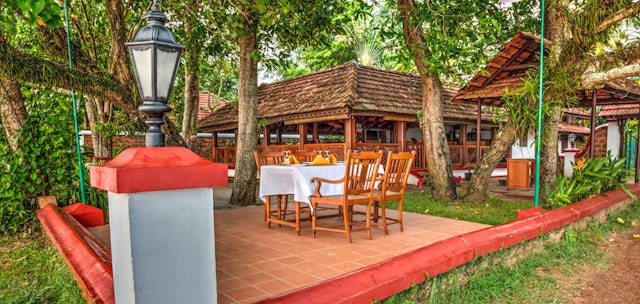 CGH Earth Coconut Lagoon