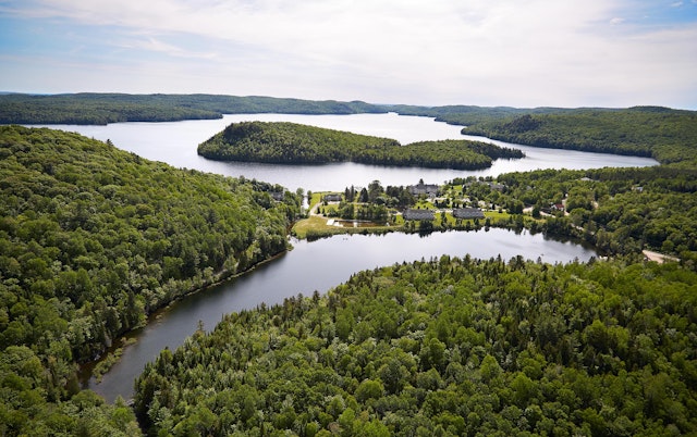 Auberge du Lac‑à‑l’Eau‑Claire