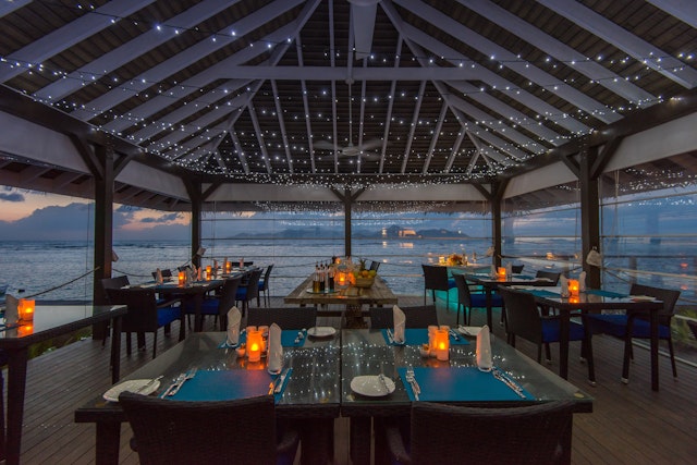 Le Nautique Luxury Waterfront Hotel