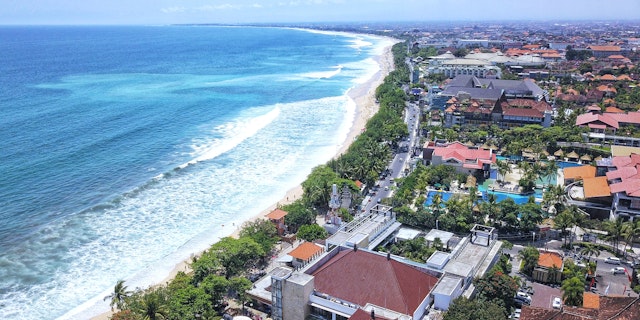 Legian-1